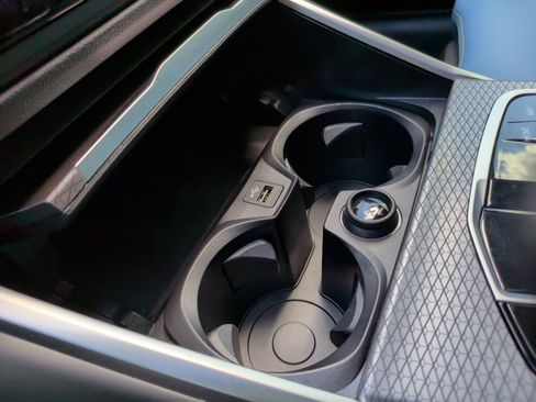 Used 2025 BMW M4 xDrive Competition w/ Executive Package image 20