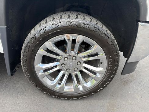 Used 2017 GMC Sierra 1500 SLT AWD/4WD image 15