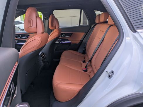 New 2026 Mercedes-Benz GLC 350e 4MATIC image 15