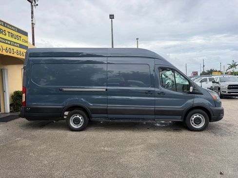 Used 2020 Ford Transit 250 148 High Roof Extended RWD image 7