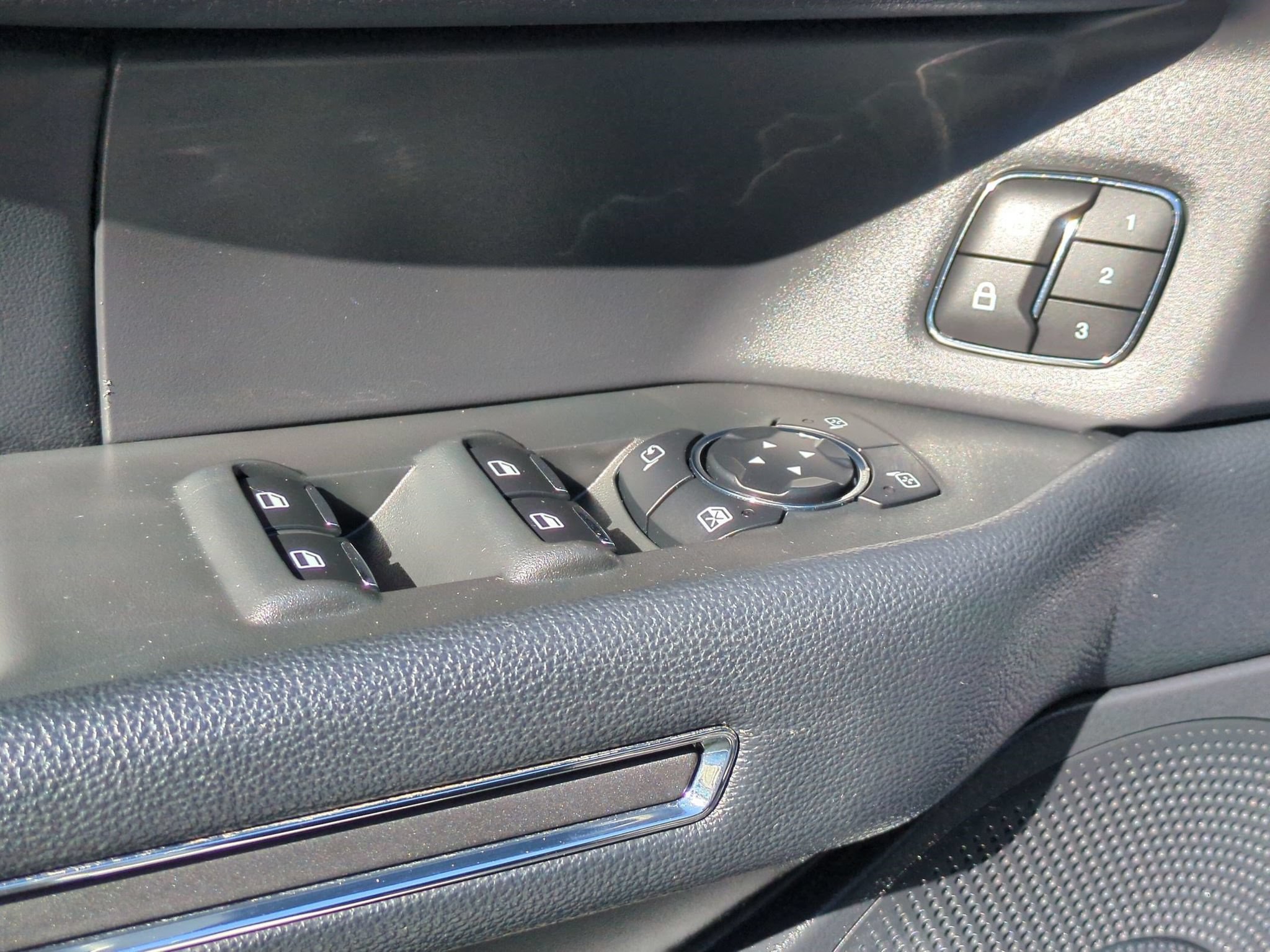 Certified 2024 Ford Expedition Max Limited RWD image 12