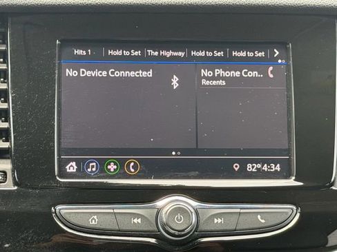 Used 2022 Buick Encore Preferred w/ Safety Package AWD/4WD image 18