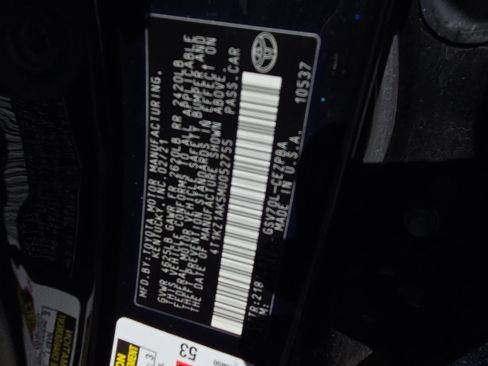 Used 2021 Toyota Camry XSE image 30