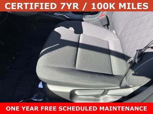 Used 2025 Toyota Corolla LE FWD image 15