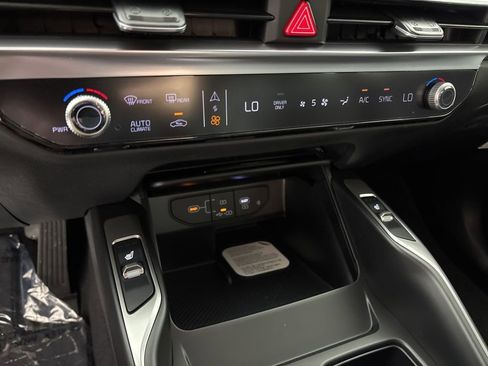 New 2026 Kia Sorento EX image 24