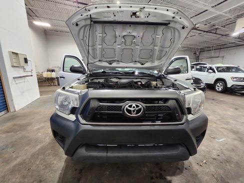 Used 2015 Toyota Tacoma 4x4 Access Cab image 34