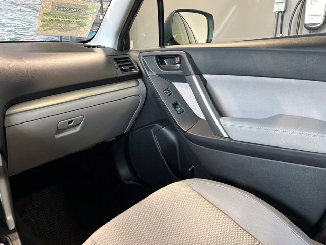 Used 2015 Subaru Forester 2.5i Premium w/ All-Weather Package AWD/4WD image 22