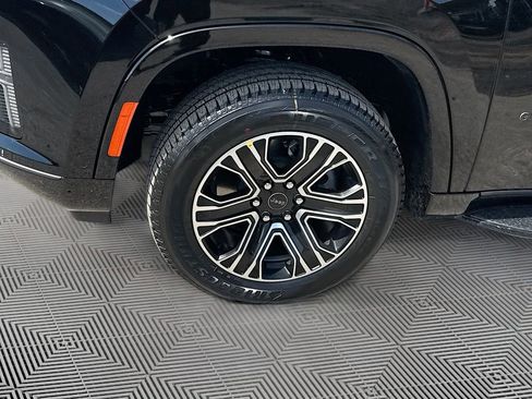 New 2026 Jeep Grand Wagoneer 2WD image 35
