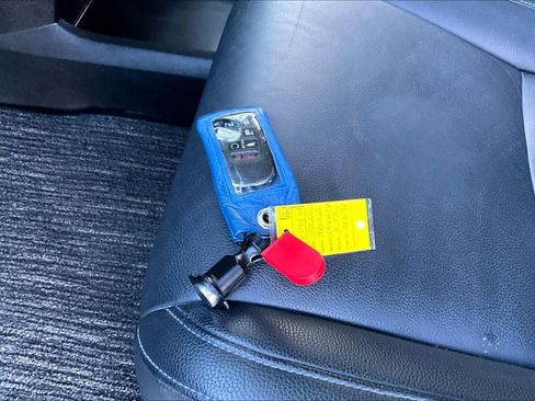 Used 2025 Honda Odyssey EX-L image 13