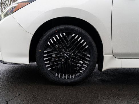 Used 2023 Nissan Leaf SV Plus image 7