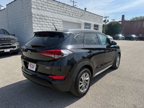 Used 2017 Hyundai Tucson SE w/ SE Popular Package 02 AWD/4WD image 5