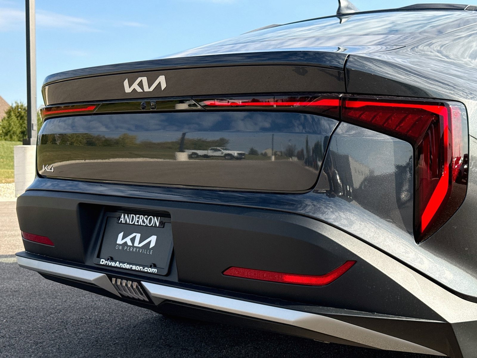 New 2027 Kia K4 FWD image 14