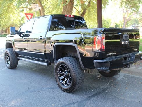 Used 2018 GMC Sierra 1500 Denali w/ Denali Ultimate Package image 34