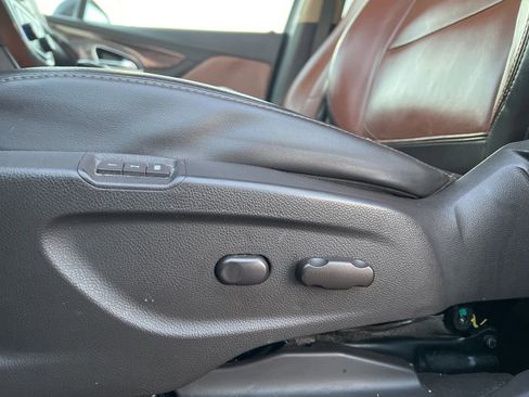 Used 2014 Buick Encore Leather image 9