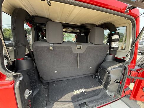 Used 2012 Jeep Wrangler Sahara w/ Connectivity Group AWD/4WD image 23