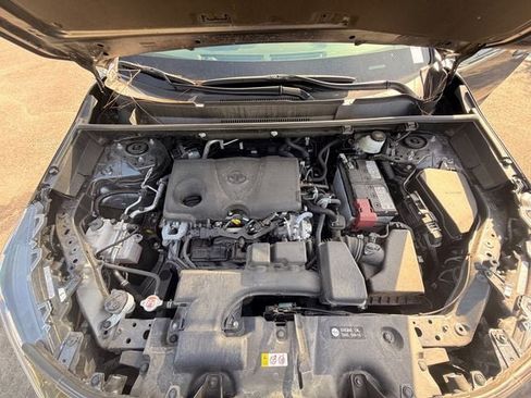 Used 2025 Toyota RAV4 LE AWD/4WD image 21
