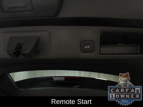 Used 2020 GMC Terrain SLE w/ Driver Convenience Package image 8