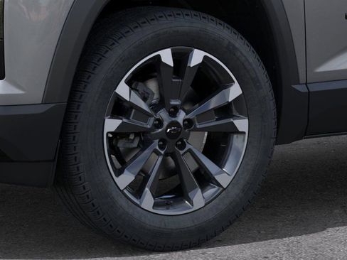 New 2026 Chevrolet Equinox RS w/ LPO, Floor Liner Package image 18