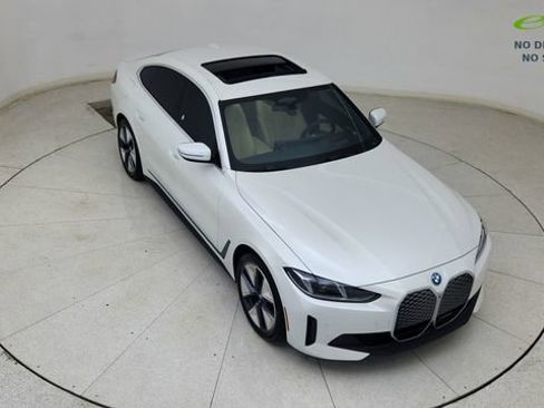 Used 2025 BMW i4 eDrive40 w/ Premium Package RWD image 77