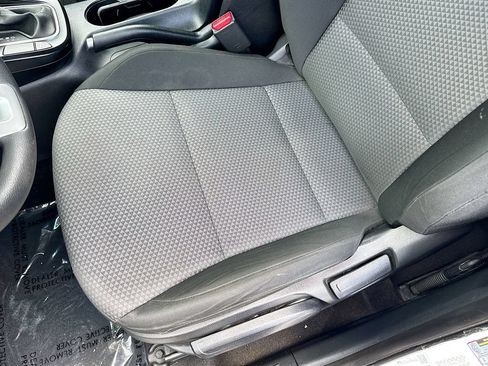 Used 2020 Kia Soul LX FWD image 18