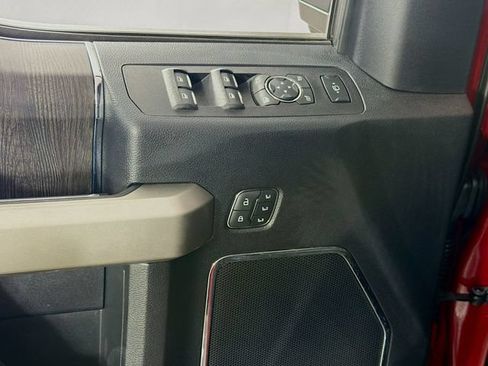 Used 2021 Ford F250 Lariat w/ Chrome Package AWD/4WD image 21
