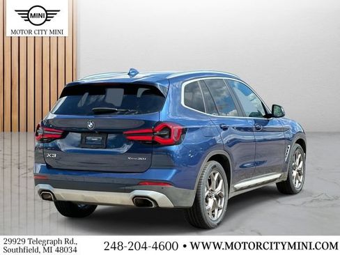 Used 2022 BMW X3 xDrive30i AWD/4WD image 4