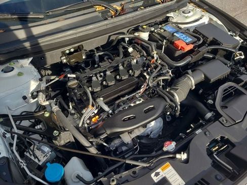 Used 2023 Honda Accord LX image 30