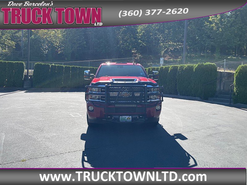 Used 2018 Chevrolet Silverado 2500 High Country w/ Duramax Plus Package AWD/4WD image 8