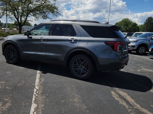 New 2026 Ford Explorer ST w/ Sun And Sound Package AWD/4WD image 4