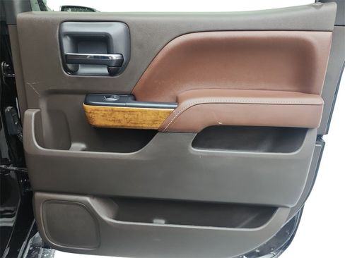 Used 2016 Chevrolet Silverado 1500 High Country w/ High Country Premium Package image 30
