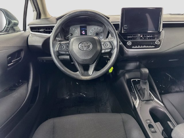 Certified 2025 Toyota Corolla LE FWD image 22