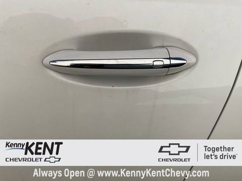 Used 2021 Buick Encore GX Select w/ Sport Touring Package image 18