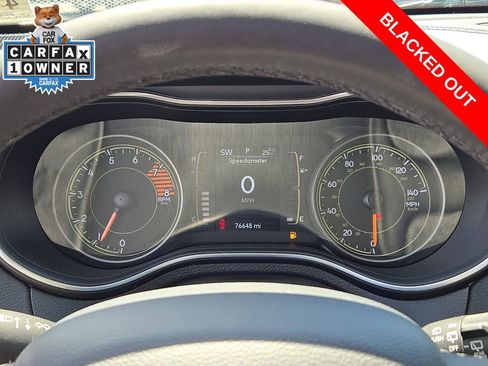 Used 2022 Jeep Cherokee Latitude w/ Trailer Tow Group AWD/4WD image 19