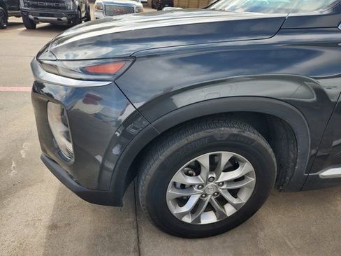 Used 2019 Hyundai Santa Fe SE image 7