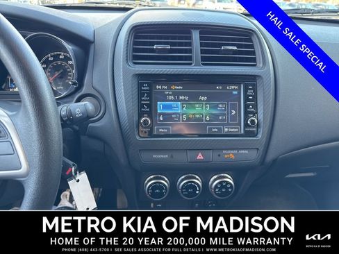 Used 2025 Mitsubishi Outlander Sport ES AWD/4WD image 19