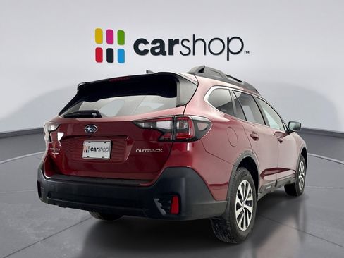 Used 2022 Subaru Outback Premium image 5
