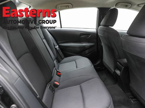 Used 2023 Toyota Corolla LE image 22