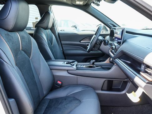 New 2026 Toyota Grand Highlander MAX Limited image 19