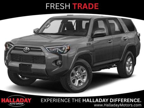 Used 2021 Toyota 4Runner SR5 Premium image 1