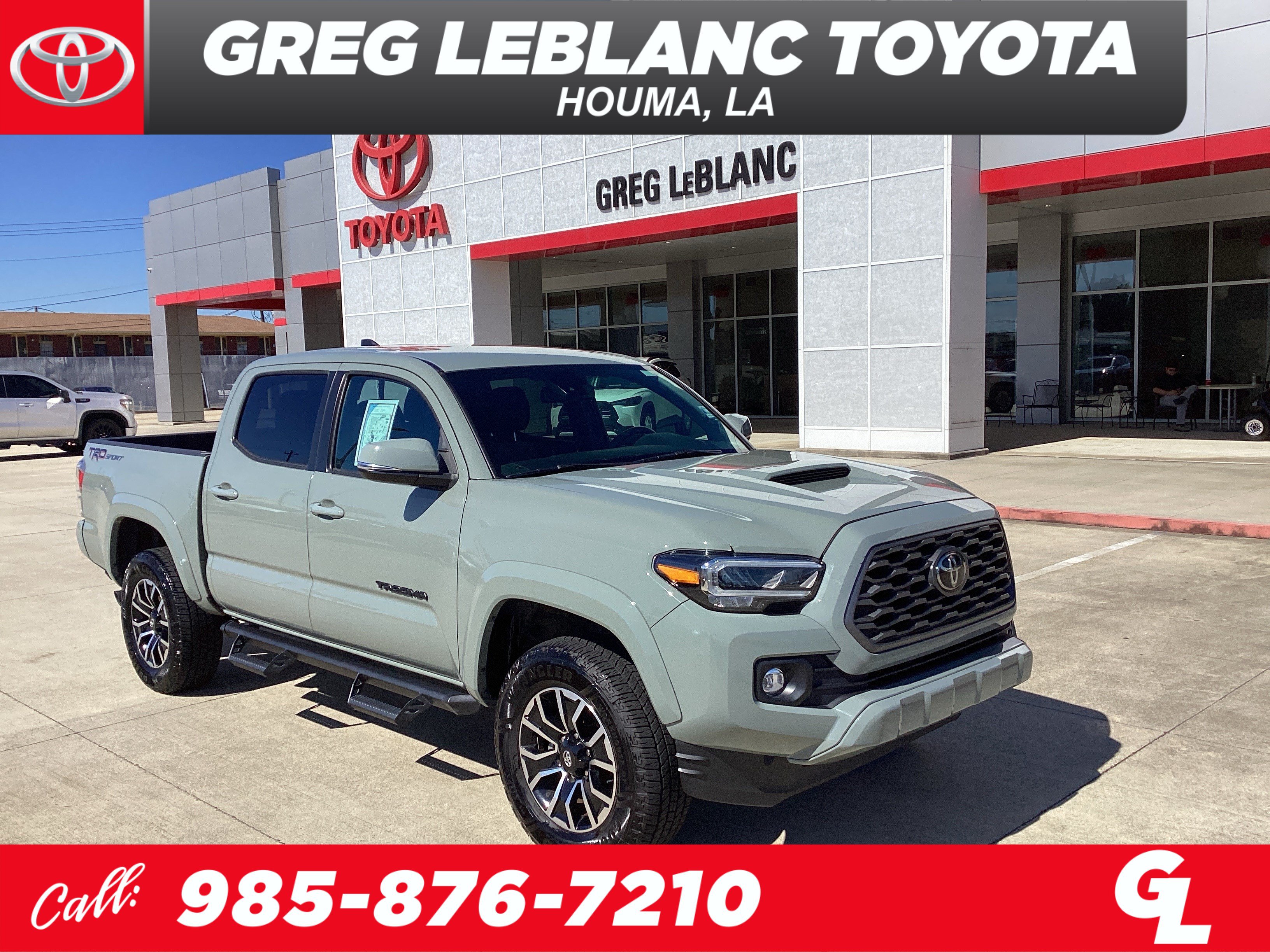 Used 2023 Toyota Tacoma TRD Sport w/ Technology Package RWD image 1
