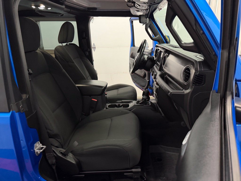 Used 2021 Jeep Wrangler Sport AWD/4WD image 42