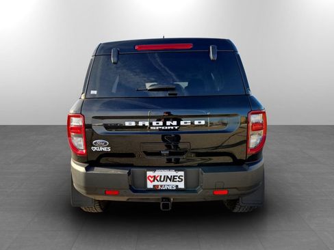 Used 2021 Ford Bronco Sport Outer Banks w/ Outer Banks Package image 8