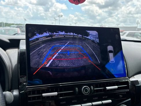 Used 2017 Toyota 4Runner TRD Off-Road Premium AWD/4WD image 10