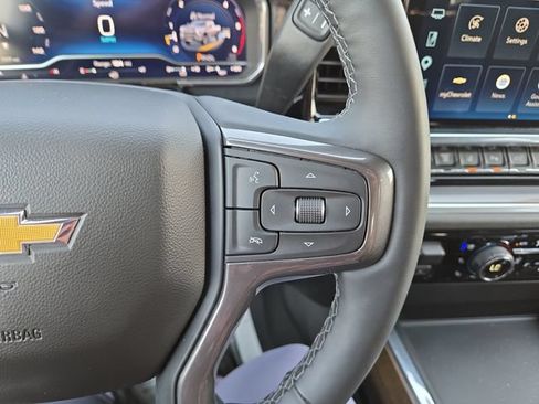 Used 2025 Chevrolet Silverado 2500 High Country w/ High Country Premium Package AWD/4WD image 20