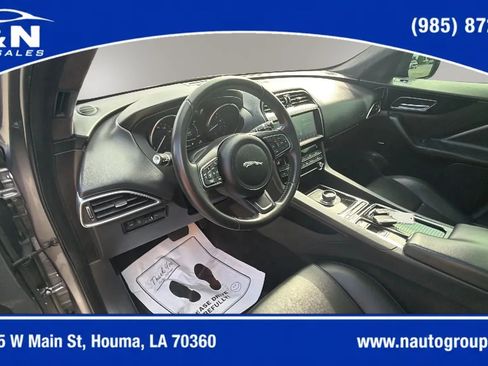Used 2020 Jaguar F-PACE Premium AWD/4WD image 12