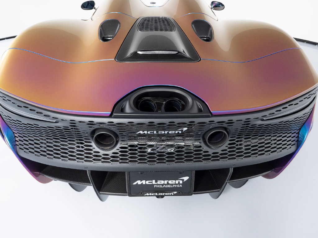 Used 2021 McLaren Elva RWD image 27