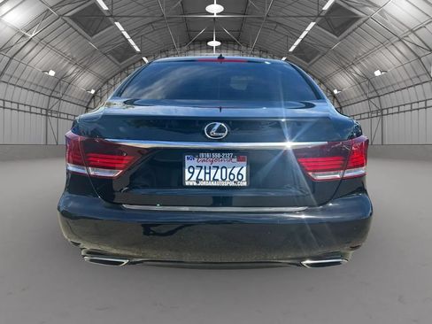 Used 2013 Lexus LS 460 w/ Comfort Pkg RWD image 5