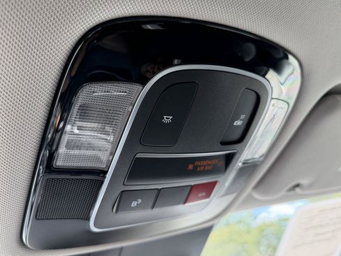 Used 2025 Hyundai Sonata SEL FWD image 25