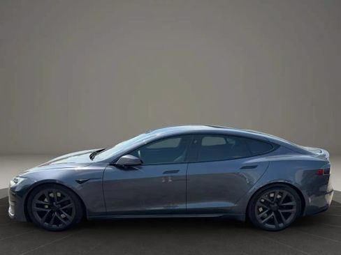 Used 2021 Tesla Model S Plaid AWD/4WD image 2