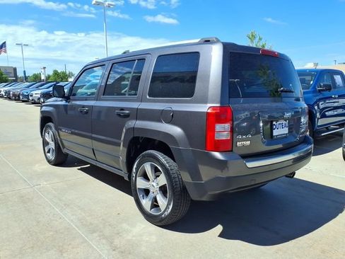Used 2017 Jeep Patriot 4WD image 8